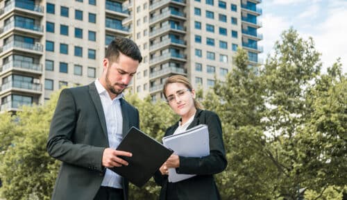 Litigios Inmobiliarios: Cómo Manejar Disputas de Propiedad