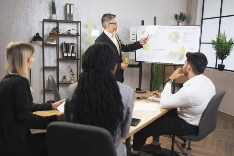 Liderazgo Empresarial en Tiempos de Crisis: Estrategias Efectivas